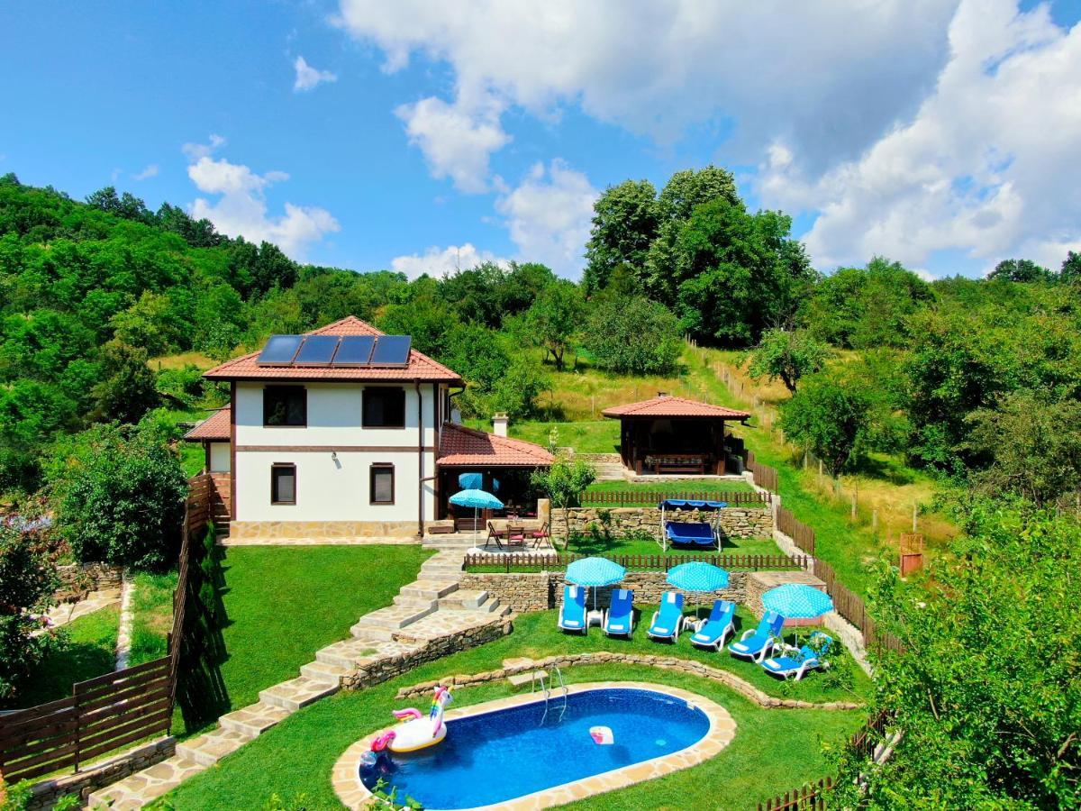 House Maya Tryavna Exterior foto