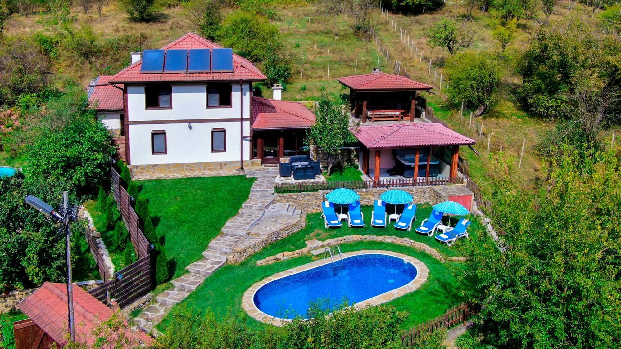 House Maya Tryavna Exterior foto