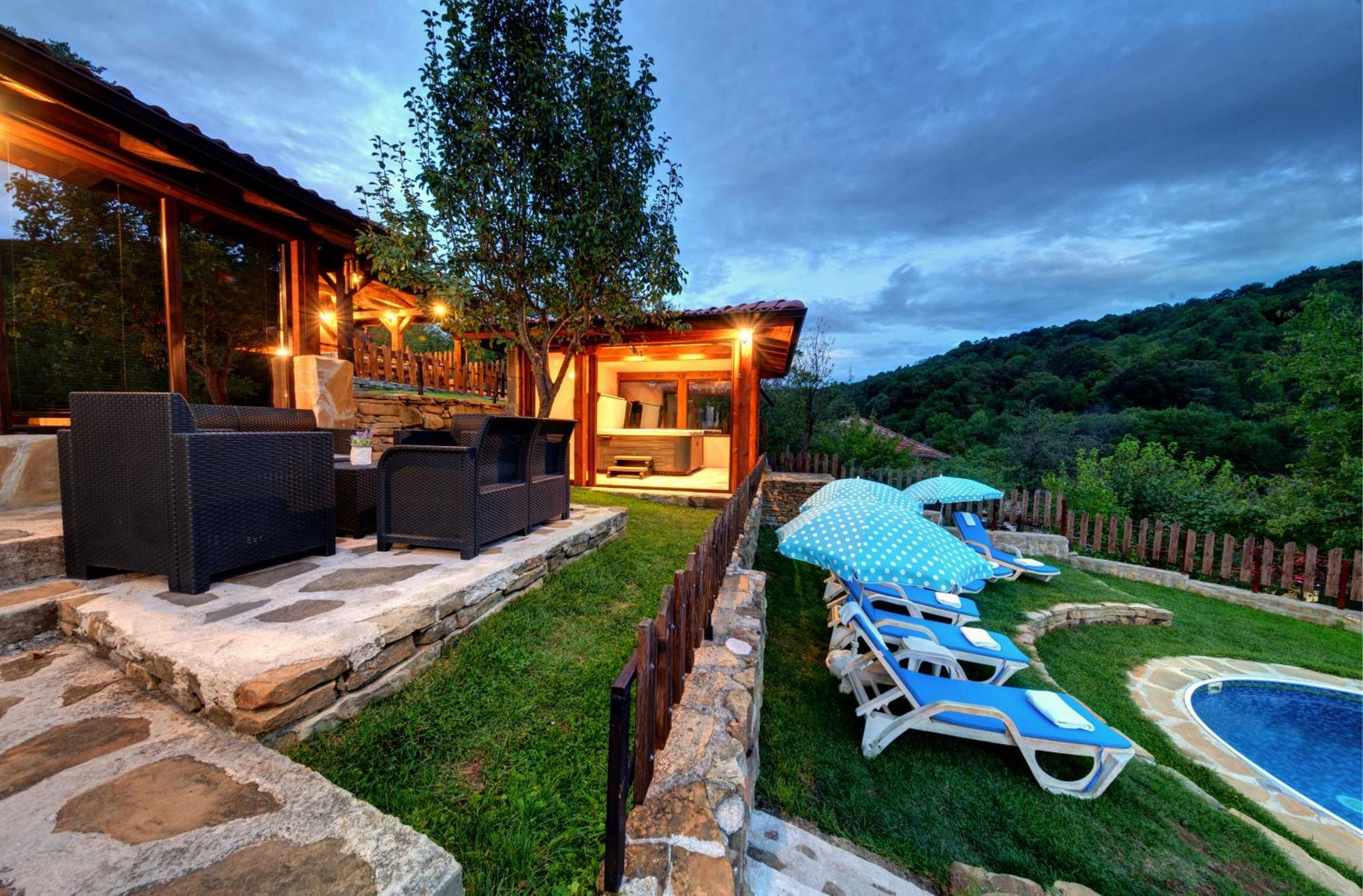House Maya Tryavna Exterior foto