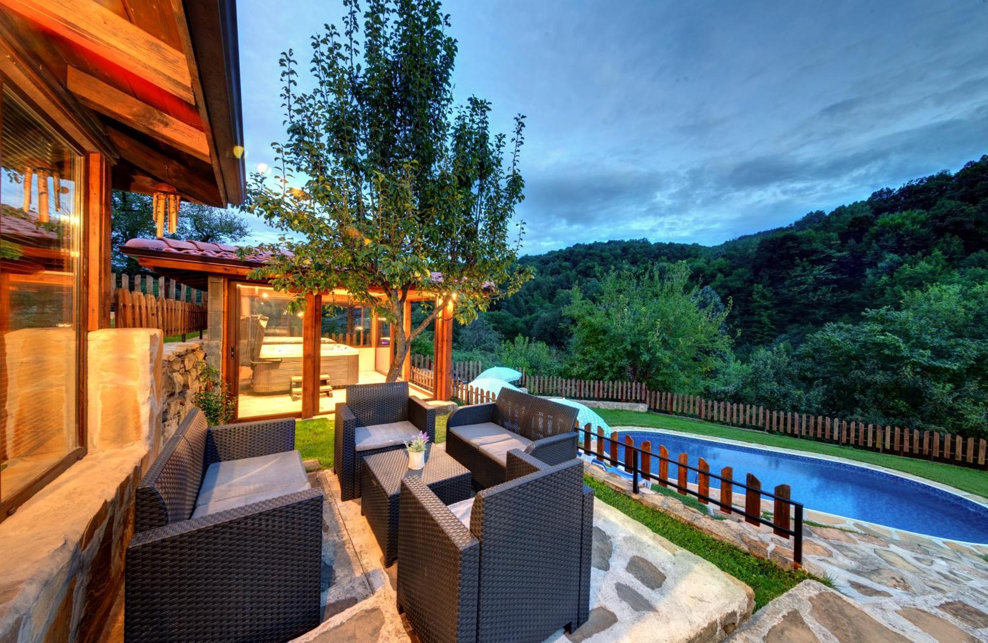 House Maya Tryavna Exterior foto