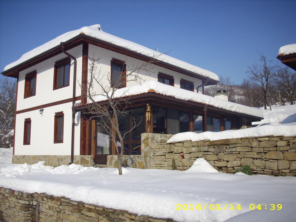 House Maya Tryavna Exterior foto